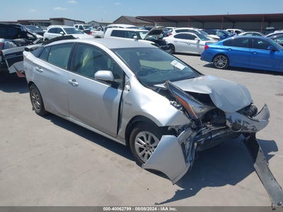 TOYOTA PRIUS 2016