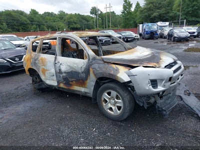 TOYOTA RAV4 2009