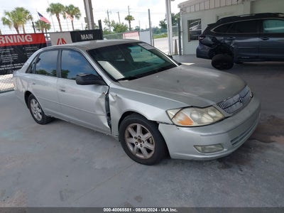 TOYOTA AVALON 2001