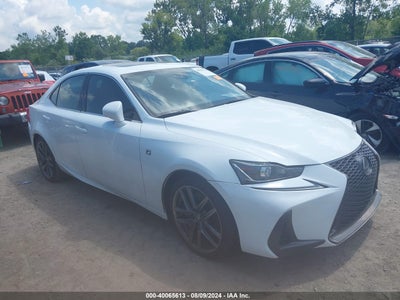 LEXUS IS 2017