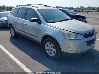 CHEVROLET TRAVERSE 2011