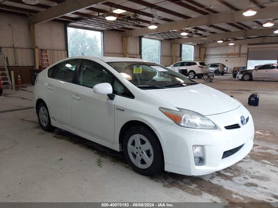 TOYOTA PRIUS 2011