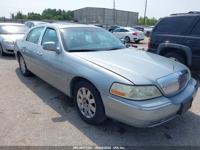 LINCOLN TOWN CAR 2006