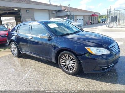 CHRYSLER 200 2012