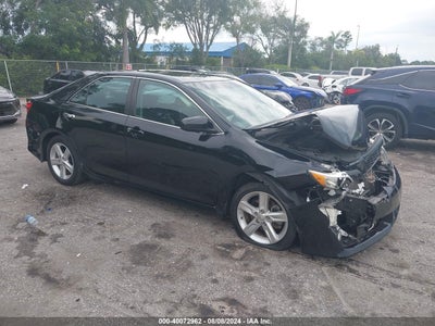 TOYOTA CAMRY 2018