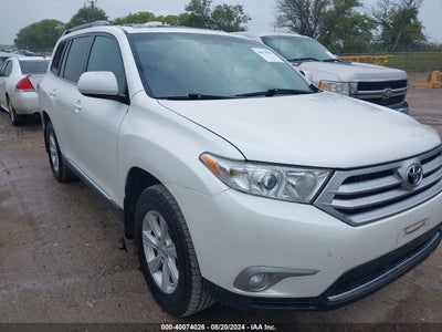 TOYOTA HIGHLANDER 2012