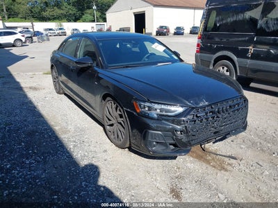 AUDI A8 2023