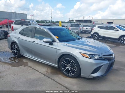 TOYOTA CAMRY 2018
