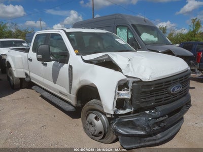 FORD F-350 2023