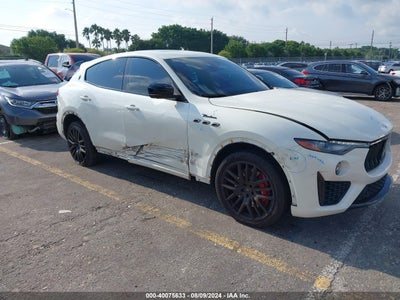 MASERATI LEVANTE 2022