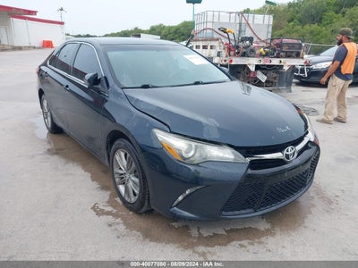 TOYOTA CAMRY 2017