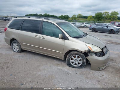 TOYOTA SIENNA 2004