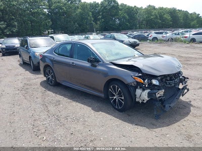 TOYOTA CAMRY 2020