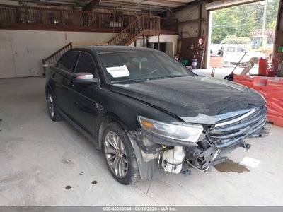 FORD TAURUS 2015