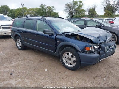 VOLVO XC70 2003