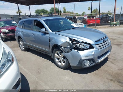 SUBARU OUTBACK 2013