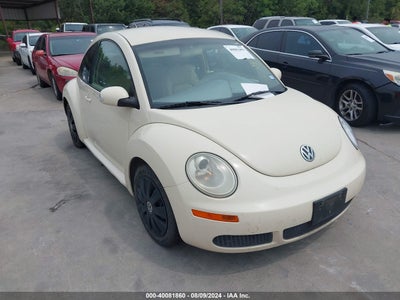 VOLKSWAGEN NEW BEETLE 2009