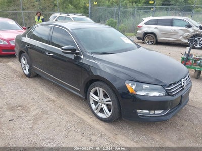 VOLKSWAGEN PASSAT 2015
