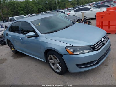 VOLKSWAGEN PASSAT 2012