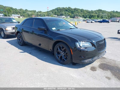 CHRYSLER 300 2020