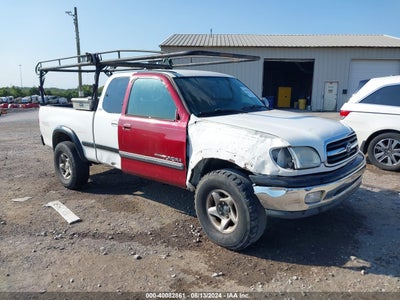 TOYOTA TUNDRA 2000