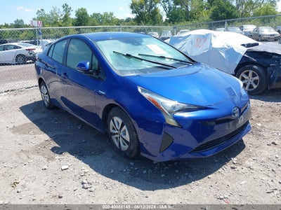 TOYOTA PRIUS 2017