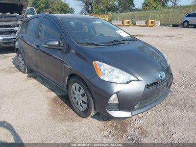 TOYOTA PRIUS C 2014