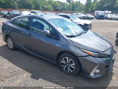 TOYOTA PRIUS PRIME 2017