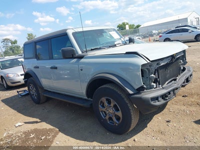 FORD BRONCO 2022