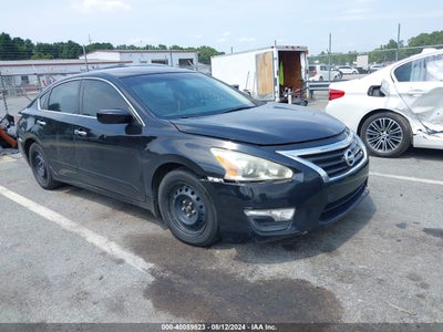 NISSAN ALTIMA 2015