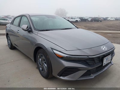 HYUNDAI ELANTRA HYBRID 2024