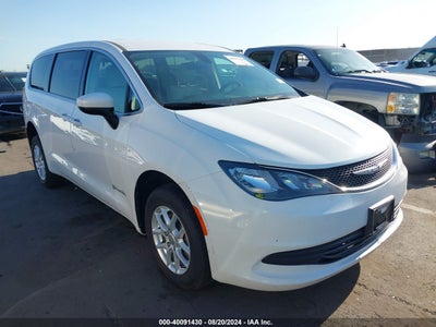 CHRYSLER PACIFICA 2017