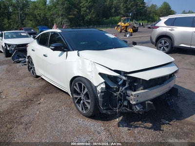NISSAN MAXIMA 2017