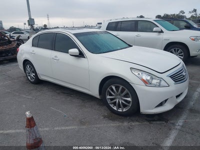INFINITI G37 2011