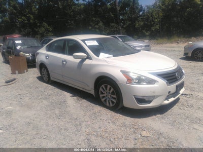 NISSAN ALTIMA 2015