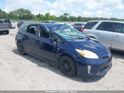 TOYOTA PRIUS 2013