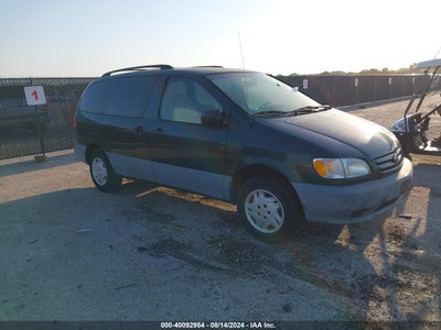 TOYOTA SIENNA 2002