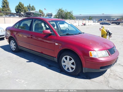 VOLKSWAGEN PASSAT 2001