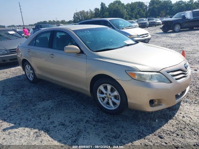 TOYOTA CAMRY 2010