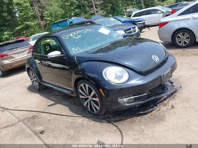 VOLKSWAGEN BEETLE 2012
