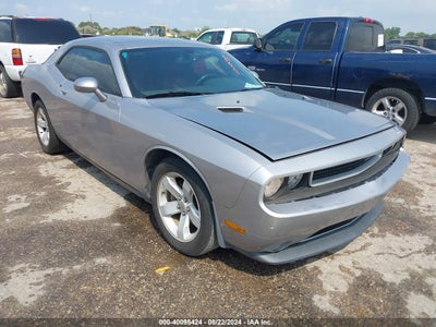 DODGE CHALLENGER 2013