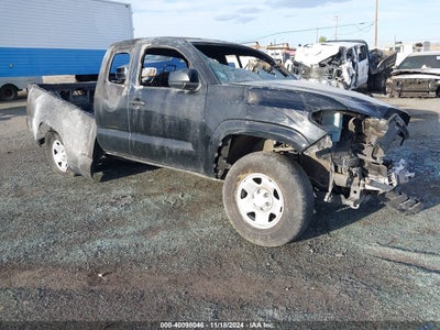 TOYOTA TACOMA 2017