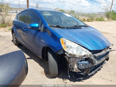 TOYOTA PRIUS C 2014