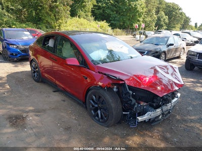 TESLA MODEL X 2024