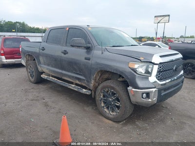 TOYOTA TUNDRA 2019