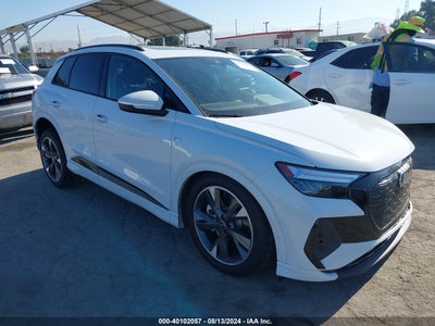 AUDI Q4 E-TRON 2024