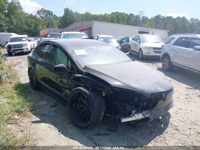 TESLA MODEL X 2023