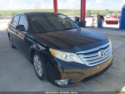 TOYOTA AVALON 2012