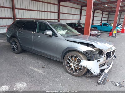 VOLVO V90 CROSS COUNTRY 2020