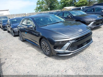 HYUNDAI SONATA HYBRID 2024